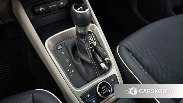 Hyundai Venue id 3897662 из Кореи 19