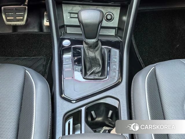 Volkswagen Tiguan L id 4257946 из Китая 14