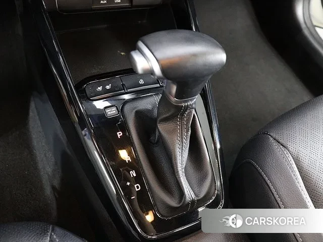 Kia Stonic id 3018577 из Кореи 19