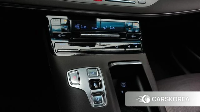 Hyundai The New Grandeur IG id 4250811 из Кореи 29