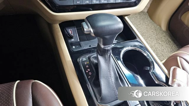 Kia The New Carnival id 4530659 из Кореи 19
