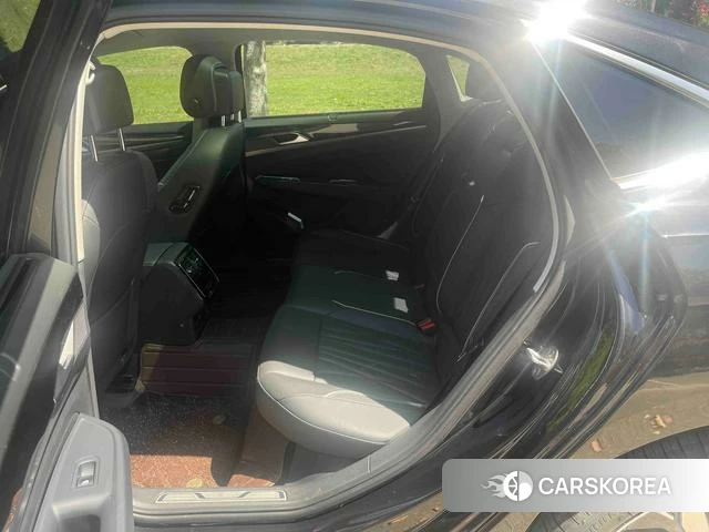 Volkswagen Passat id 4300371 из Китая 20