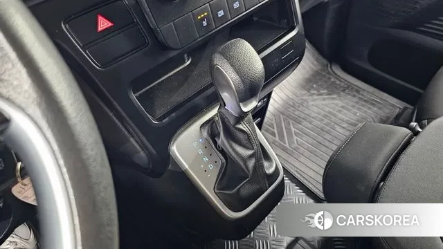 Hyundai Staria id 3759636 из Кореи 19