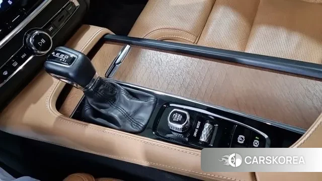 Volvo S90 id 3723656 из Кореи 17