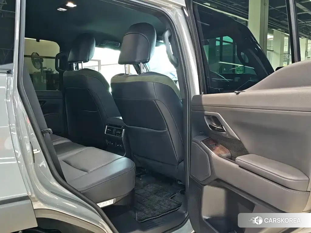 Lexus GX id 4679693 из Китая 30