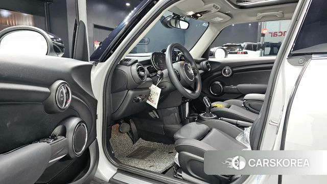Mini Cooper id 4741380 из Кореи 31