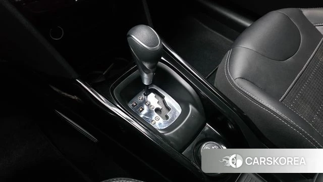 Peugeot 2008 id 3844984 из Кореи 19