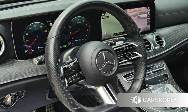 Mercedes-Benz E-Class W213 id 4396782 из Кореи 19