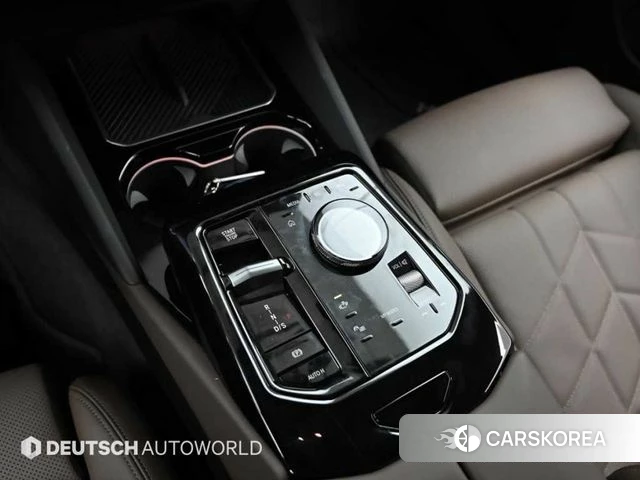 BMW 5 Series (G60) id 4499286 из Кореи 16