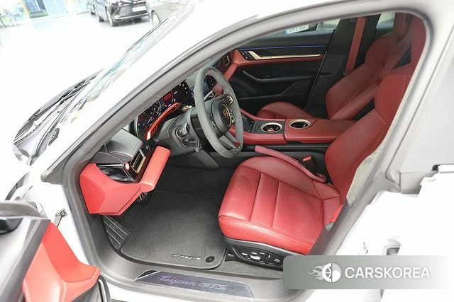 Porsche Taycan id 4388131 из Кореи 19