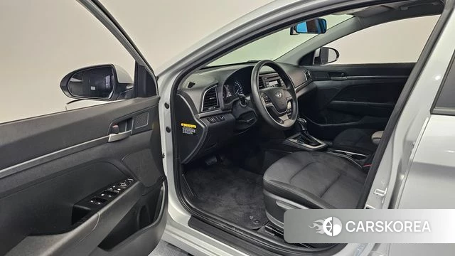 Hyundai Avante AD id 4557985 из Кореи 29