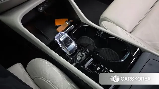 Volvo XC40 id 3545012 из Кореи 19