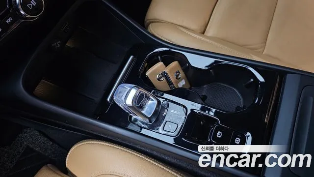 Volvo XC40 id 2839918 из Кореи 19