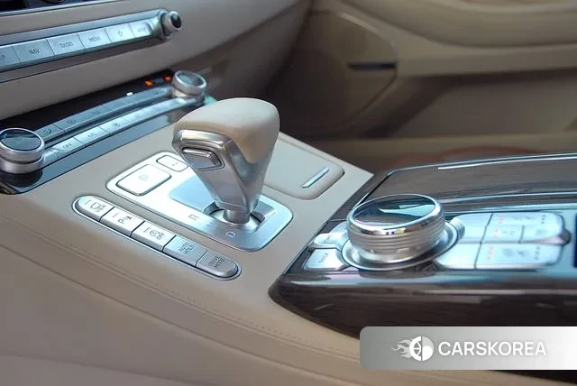 Genesis G90 id 3379560 из Кореи 17