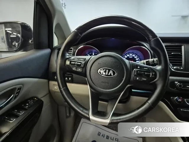 Kia The New Carnival id 3530859 из Кореи 18