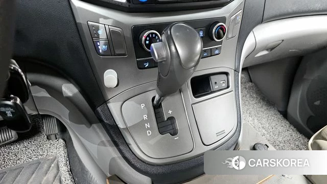 Hyundai The New Grand Starex id 3886432 из Кореи 19