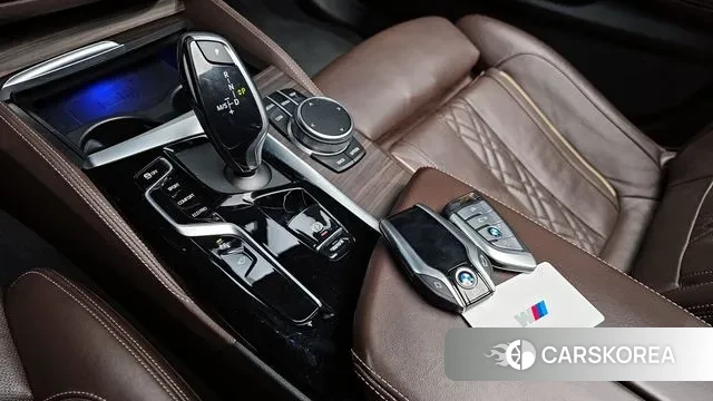 BMW 5 Series (G30) id 3759997 из Кореи 19