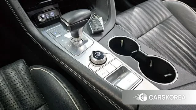 Genesis G70 id 3681860 из Кореи 19