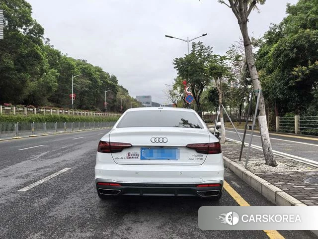 Audi A4L id 4259986 из Китая 13