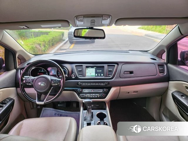 Kia The New Carnival id 4563328 из Кореи 18