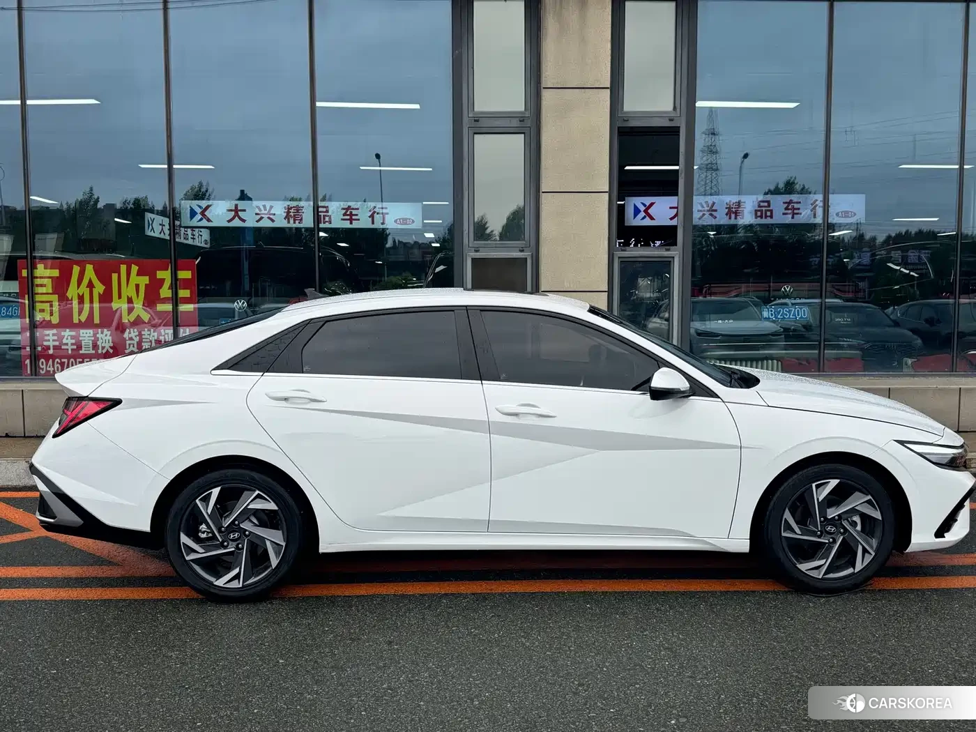 Hyundai Elantra id 4680826 из Китая 9
