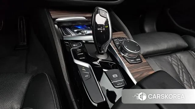 BMW 5 Series (G30) id 3622653 из Кореи 19