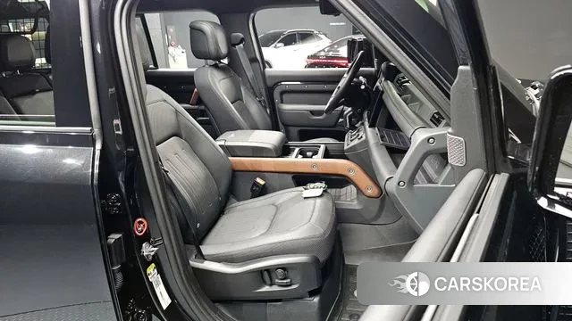 Land Rover Defender (L663) id 3701087 из Кореи 19