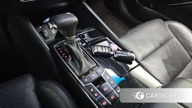 Kia Come New K7 id 3308316 из Кореи 19