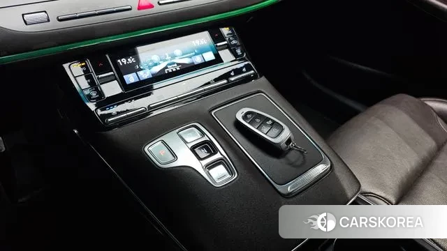 Hyundai The New Grandeur IG id 3586963 из Кореи 19