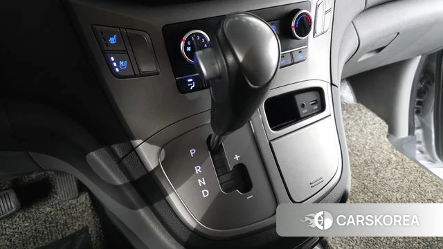 Hyundai The New Grand Starex id 4551591 из Кореи 33