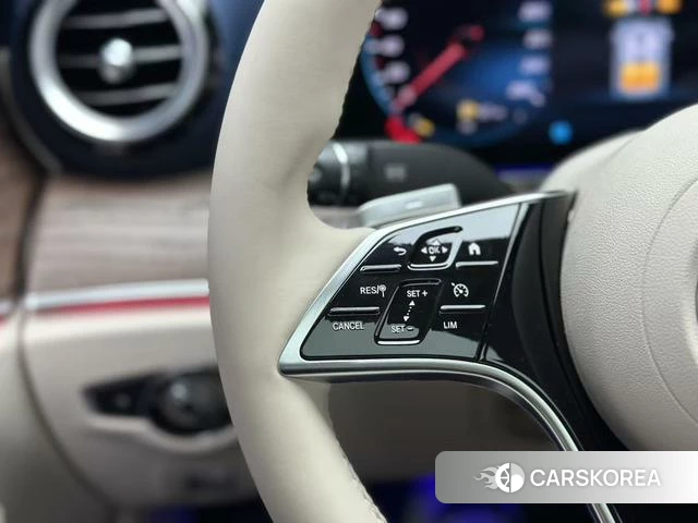 Mercedes-Benz E-class id 4290412 из Китая 15
