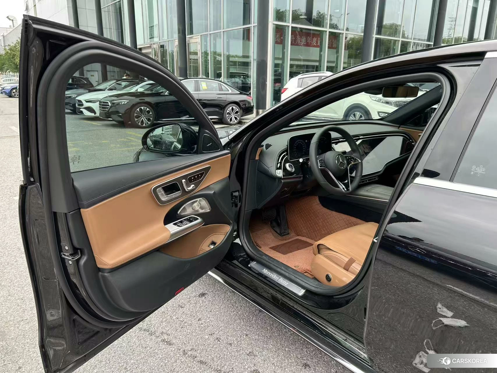 Mercedes-Benz E-Class id 4504725 из Китая 16