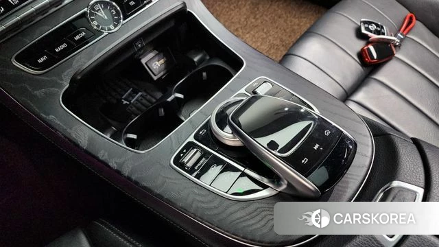 Mercedes-Benz E-Class W213 id 3899457 из Кореи 19