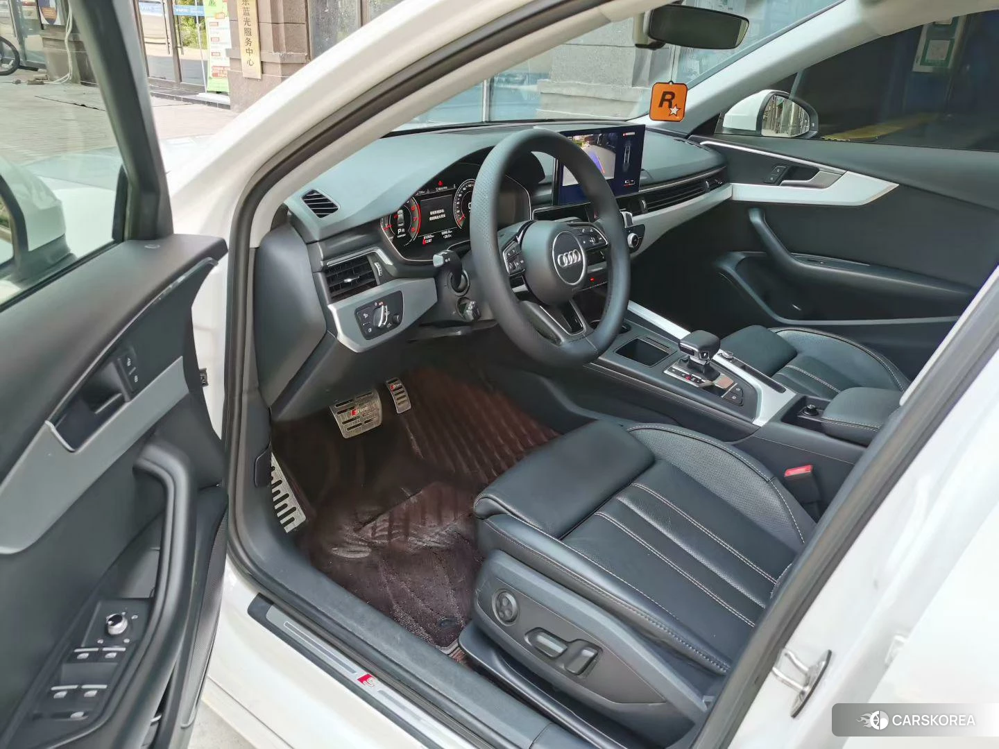 Audi A4L id 4461798 из Китая 9