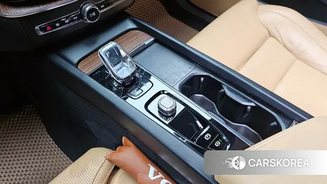 Volvo XC60 second Generation id 3776885 из Кореи 19