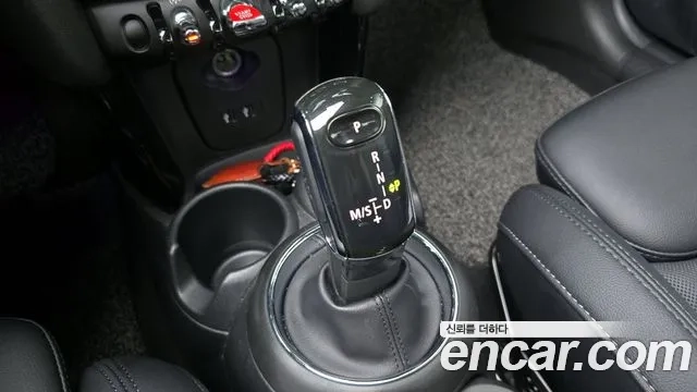 Mini Cooper Convertible id 2956205 из Кореи 19