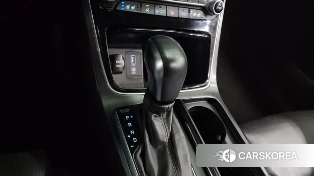 Hyundai Grandeur IG Hybrid id 3259661 из Кореи 19