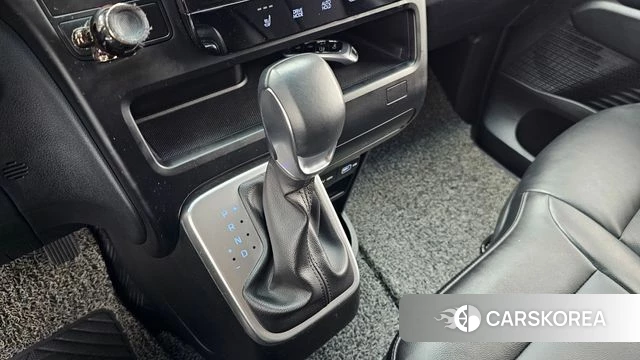 Hyundai Staria id 4555828 из Кореи 19