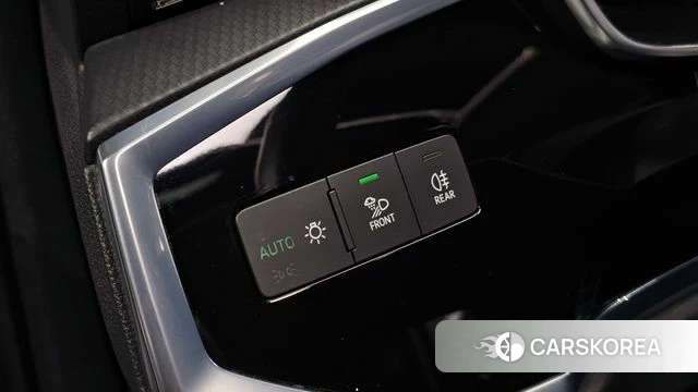 Audi Q3 (F3) id 4935357 из Кореи 19