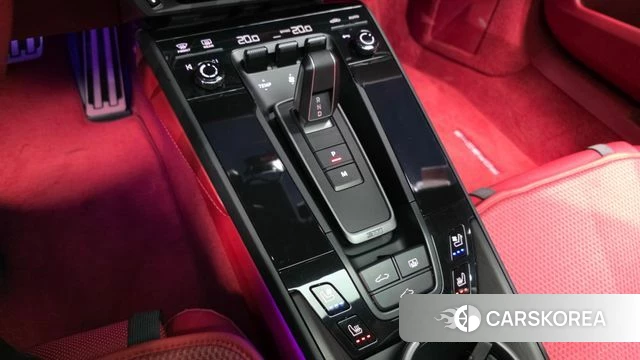 Porsche 911(992) id 4201508 из Кореи 19