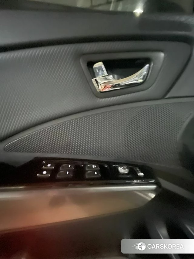 Ssangyong Berry New Tivoli id 4770396 из Кореи 9