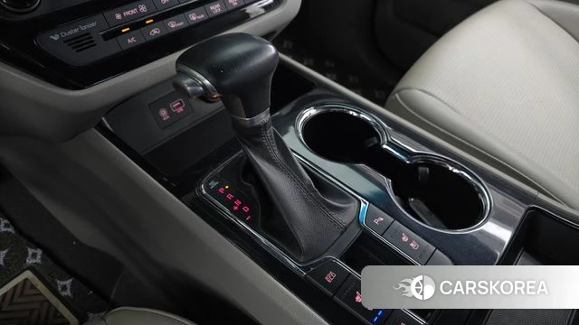 Kia The New Carnival id 4459655 из Кореи 19