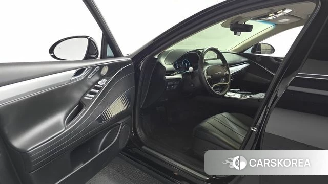 Genesis Electrified G80 (RG3) id 4282582 из Кореи 32
