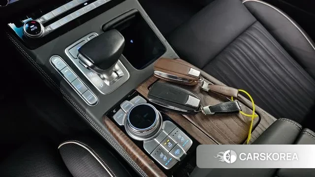 Genesis G90 id 2990088 из Кореи 19