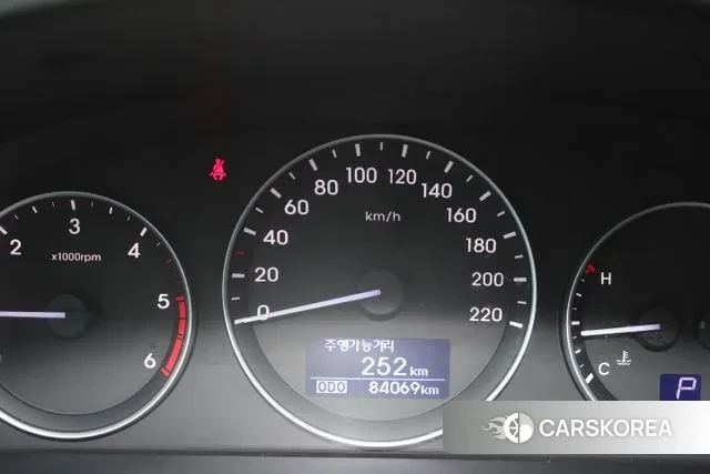 Hyundai The New Grand Starex id 3034326 из Кореи 19