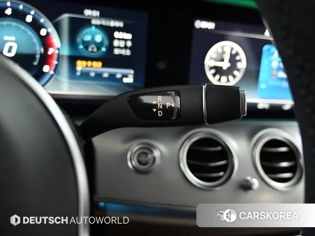 Mercedes-Benz E-Class W213 id 3509812 из Кореи 19