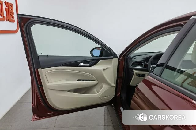 Buick Regal id 4212197 из Китая 23