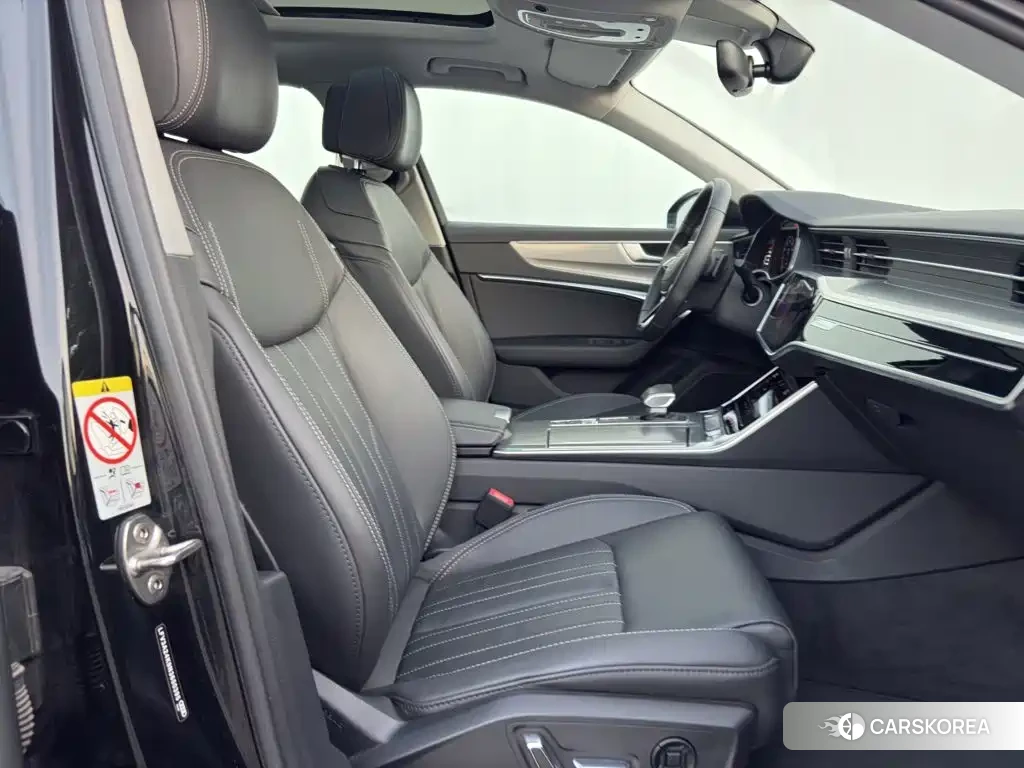 Audi A6L id 4617069 из Китая 17