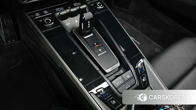 Porsche 911(992) id 4389534 из Кореи 19