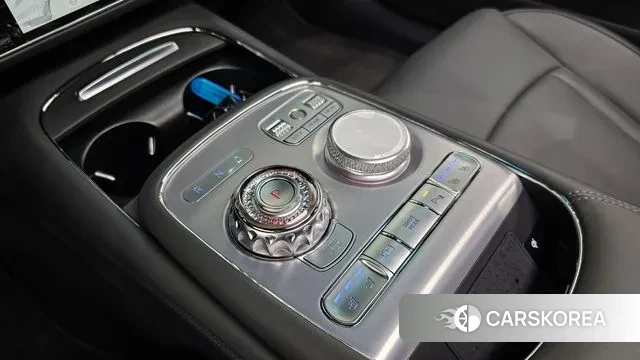 Genesis G90 (RS4) id 2988978 из Кореи 19